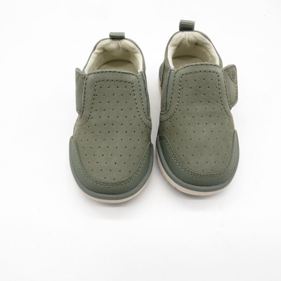 Hush Puppies Olive Green Perforated Slip-On Shoes For Boys Size 5 NEW - Picture 2 of 8